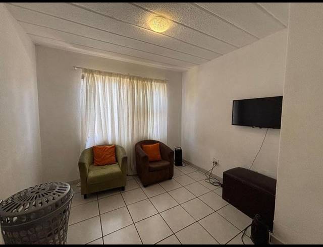 3 BEDROOM TOWNHOUSE FOR SALE IN VERWOERDPARK